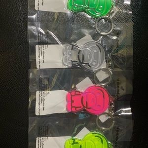 A BATHING APE BABY MILO KEYCHAIN